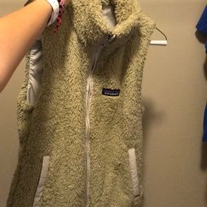 patagonia vest never worn